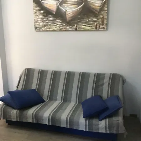 Kumicic - 3 Bedrooms * Icici