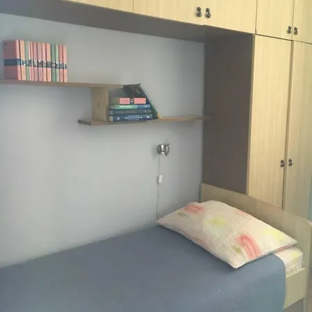 Kumicic - 3 Bedrooms * Icici