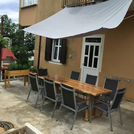 Kumicic - 3 Bedrooms